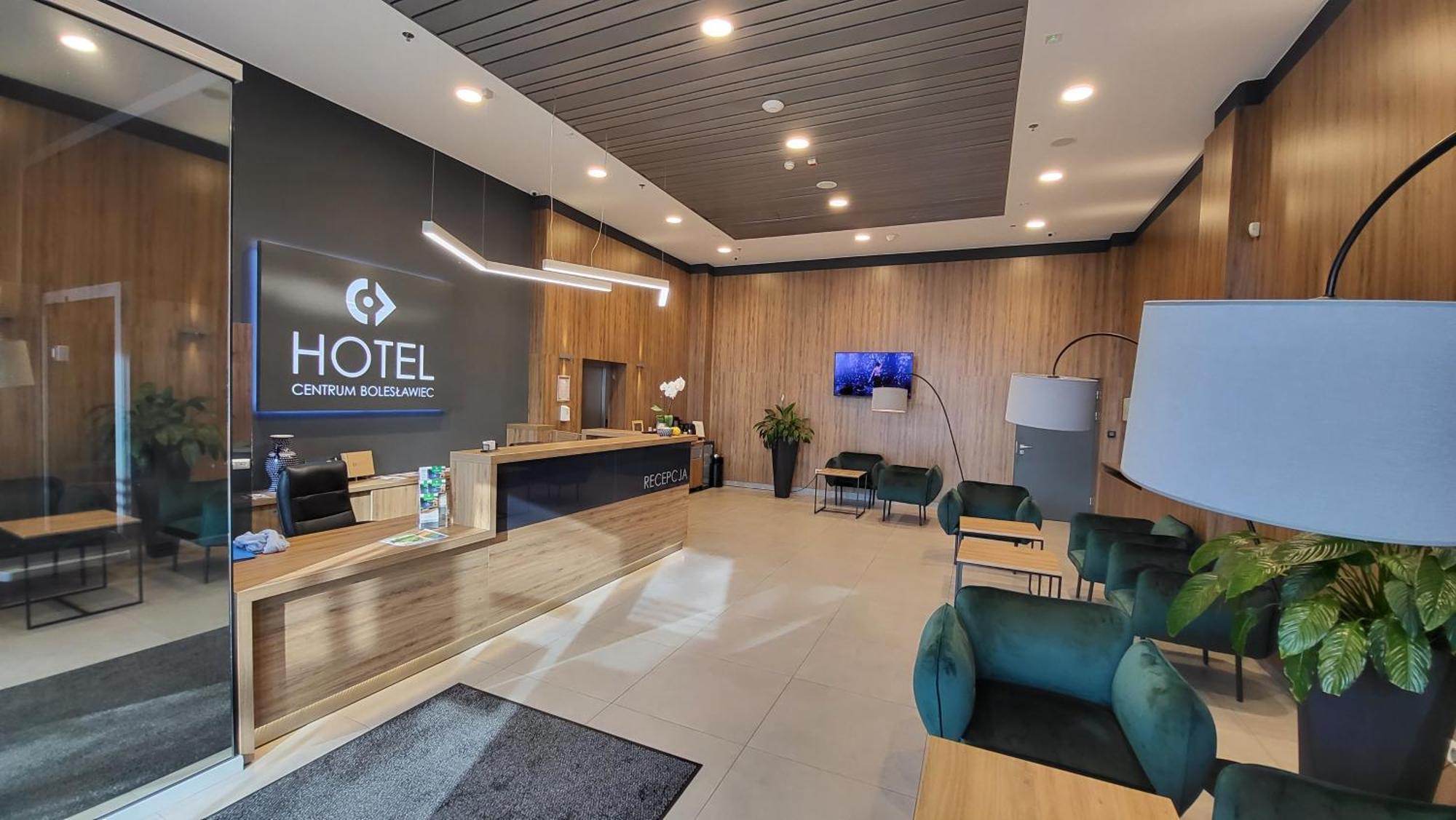 Hotel Centrum Boleslawiec  Extérieur photo